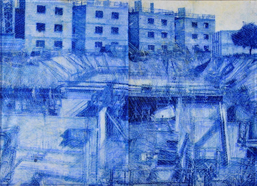 Bernard Rousseau, série Enchanter les villes, Anarchitecture du pauvre, 2015, gouache sur papier de soie résiné avec couverture de survie en fond, 200 x 280 cm.